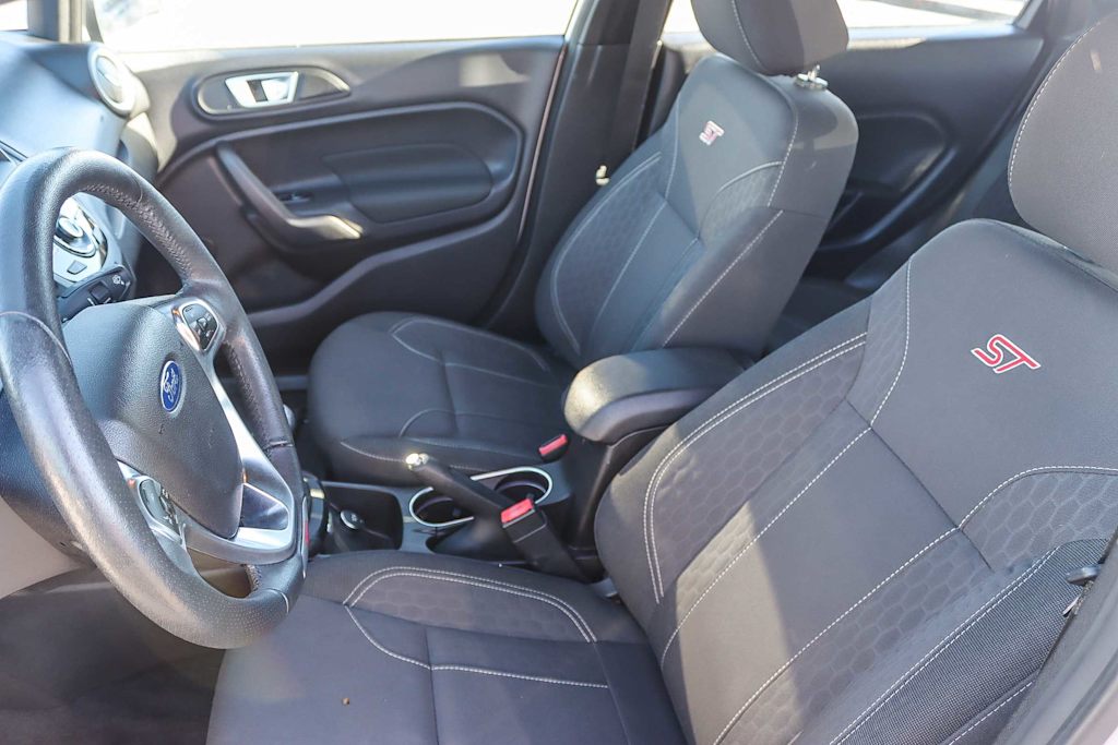 Thumbnail: 2015 Ford Fiesta - 10