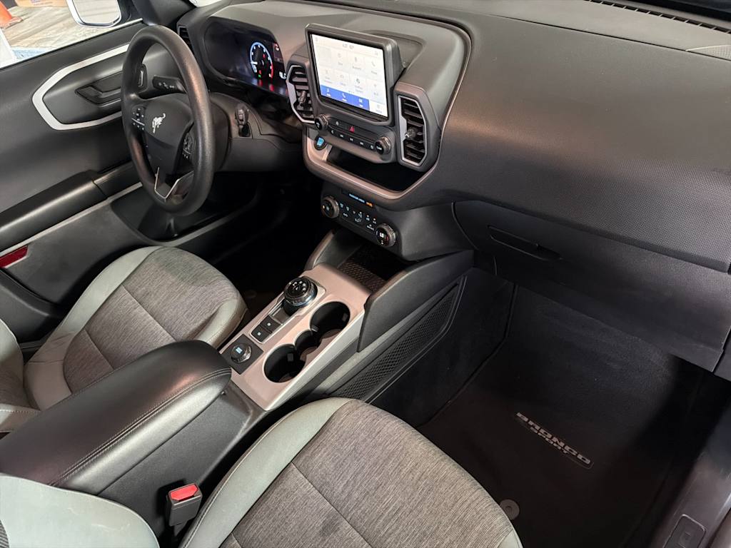 Thumbnail: 2021 Ford Bronco Sport - 12