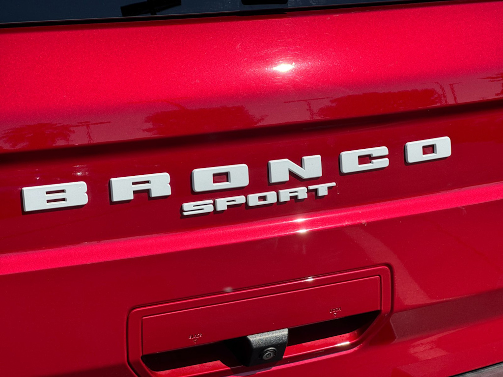 Thumbnail: 2021 Ford Bronco Sport - 7