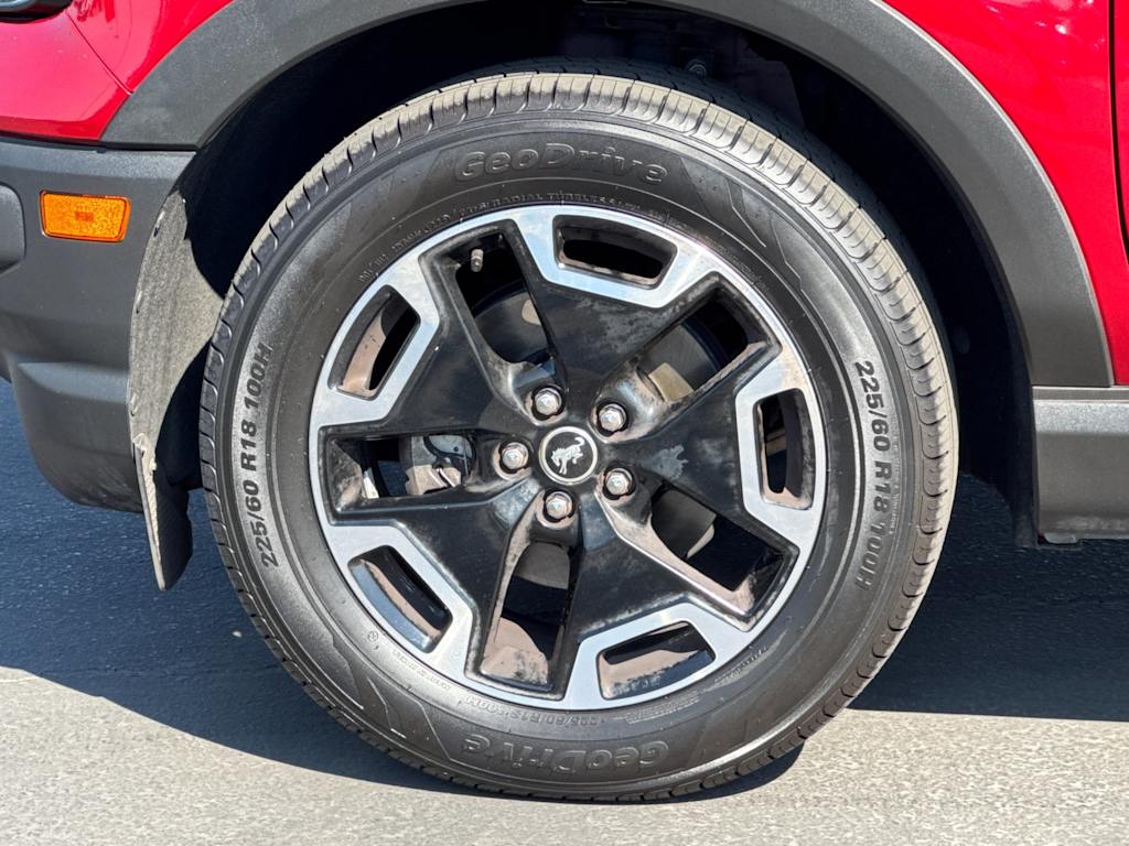 Thumbnail: 2021 Ford Bronco Sport - 8
