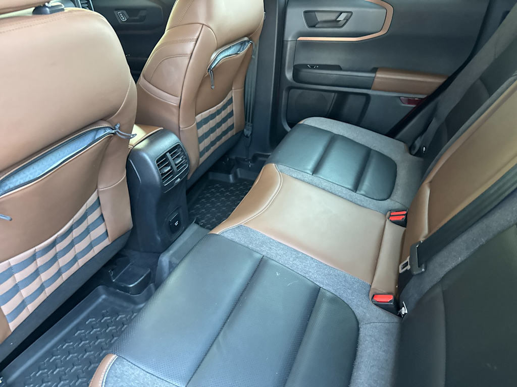Thumbnail: 2021 Ford Bronco Sport - 12