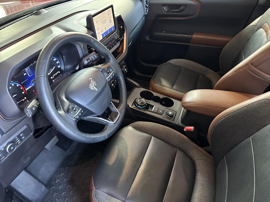 Thumbnail: 2021 Ford Bronco Sport - 10