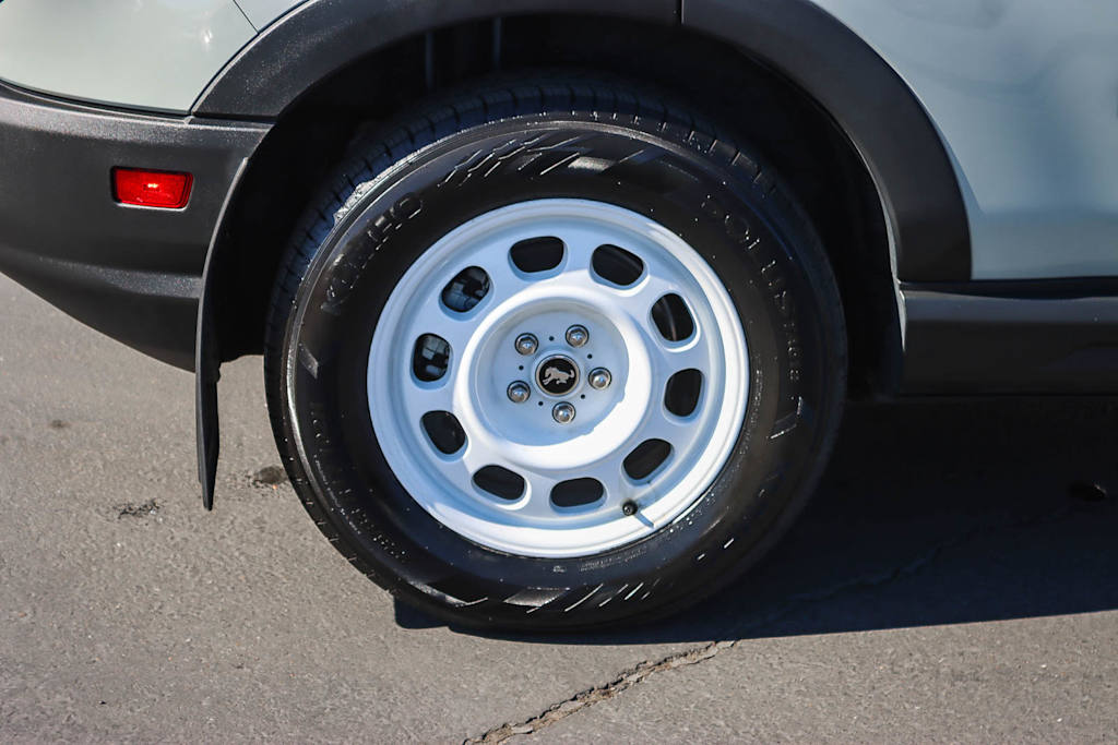 Thumbnail: 2023 Ford Bronco Sport - 21