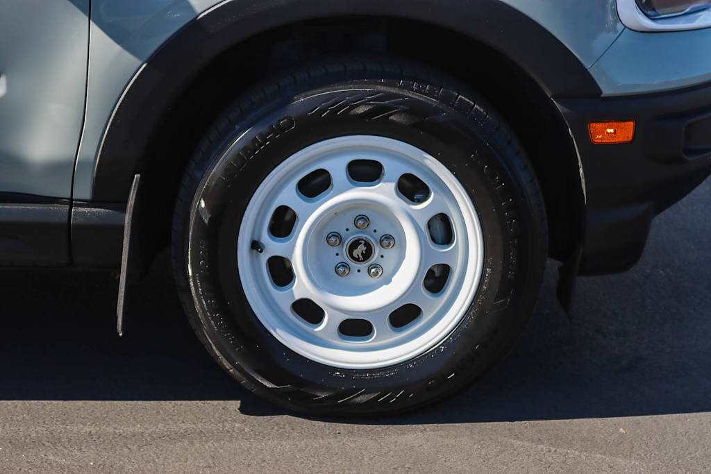 Thumbnail: 2023 Ford Bronco Sport - 6