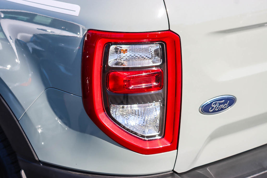 Thumbnail: 2023 Ford Bronco Sport - 20