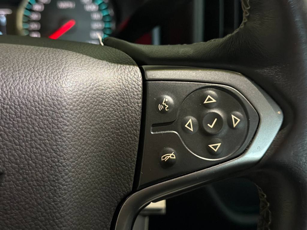 Thumbnail: 2018 Chevrolet Silverado 1500 - 28