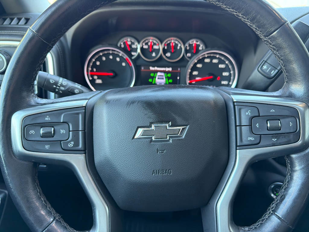Thumbnail: 2022 Chevrolet Silverado 1500 - 27