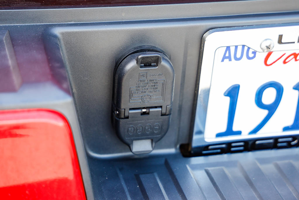 Thumbnail: 2018 Chevrolet Silverado 1500 - 25