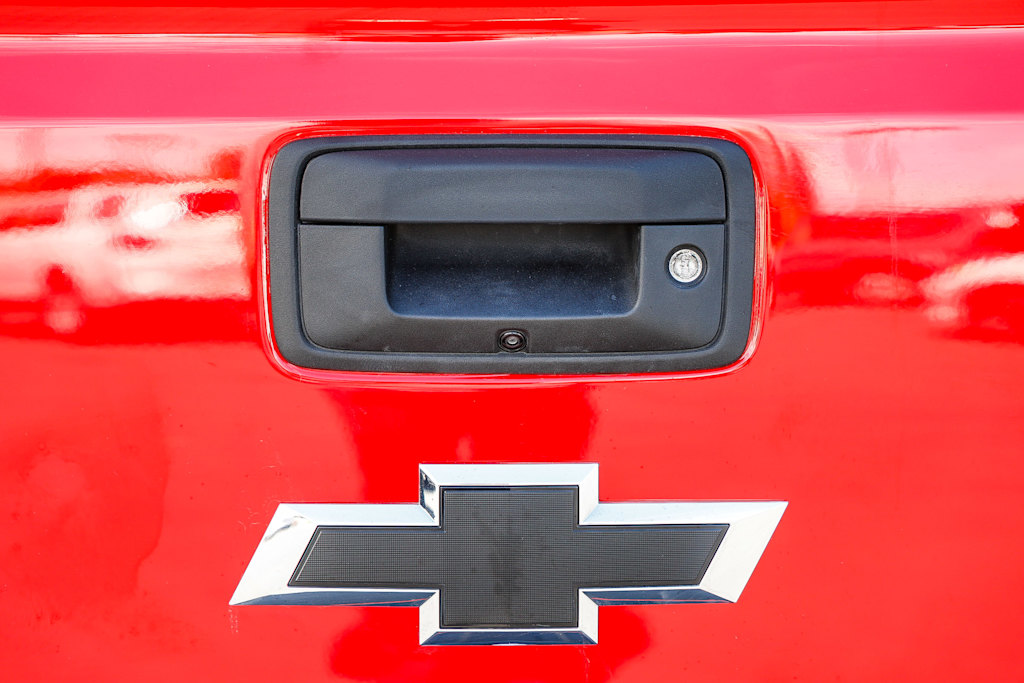 Thumbnail: 2018 Chevrolet Silverado 1500 - 24
