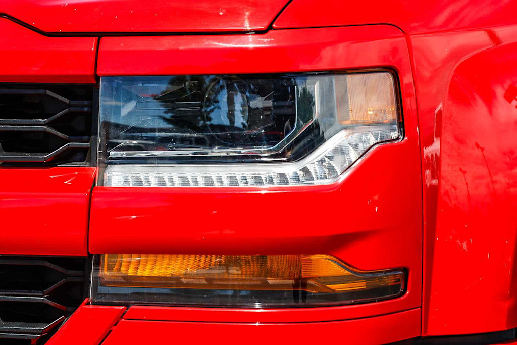 Thumbnail: 2018 Chevrolet Silverado 1500 - 33