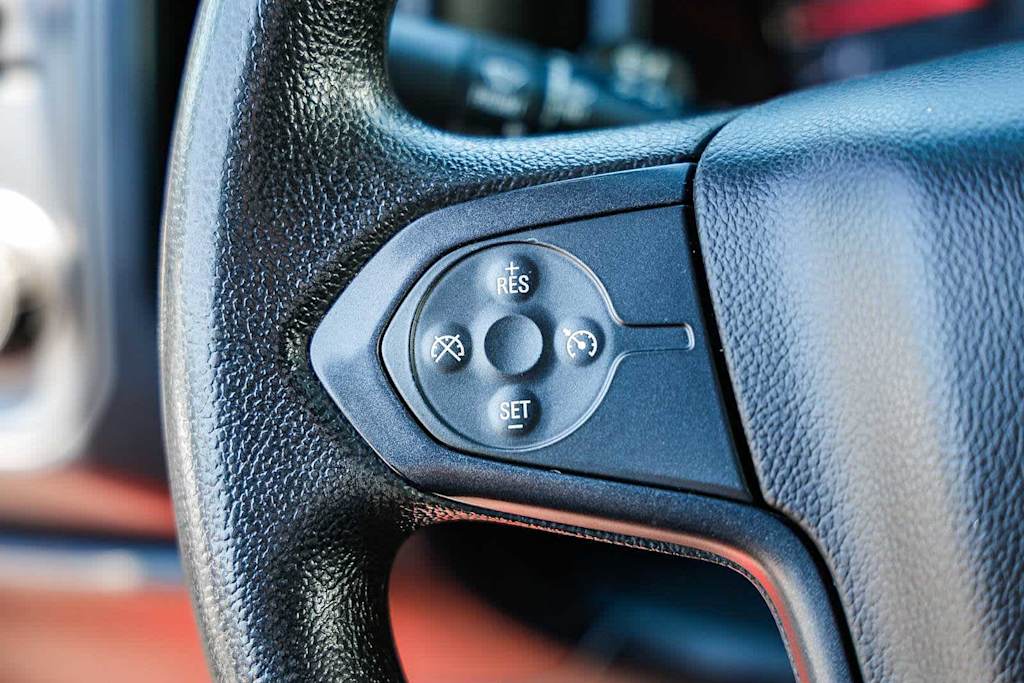 Thumbnail: 2018 Chevrolet Silverado 1500 - 56
