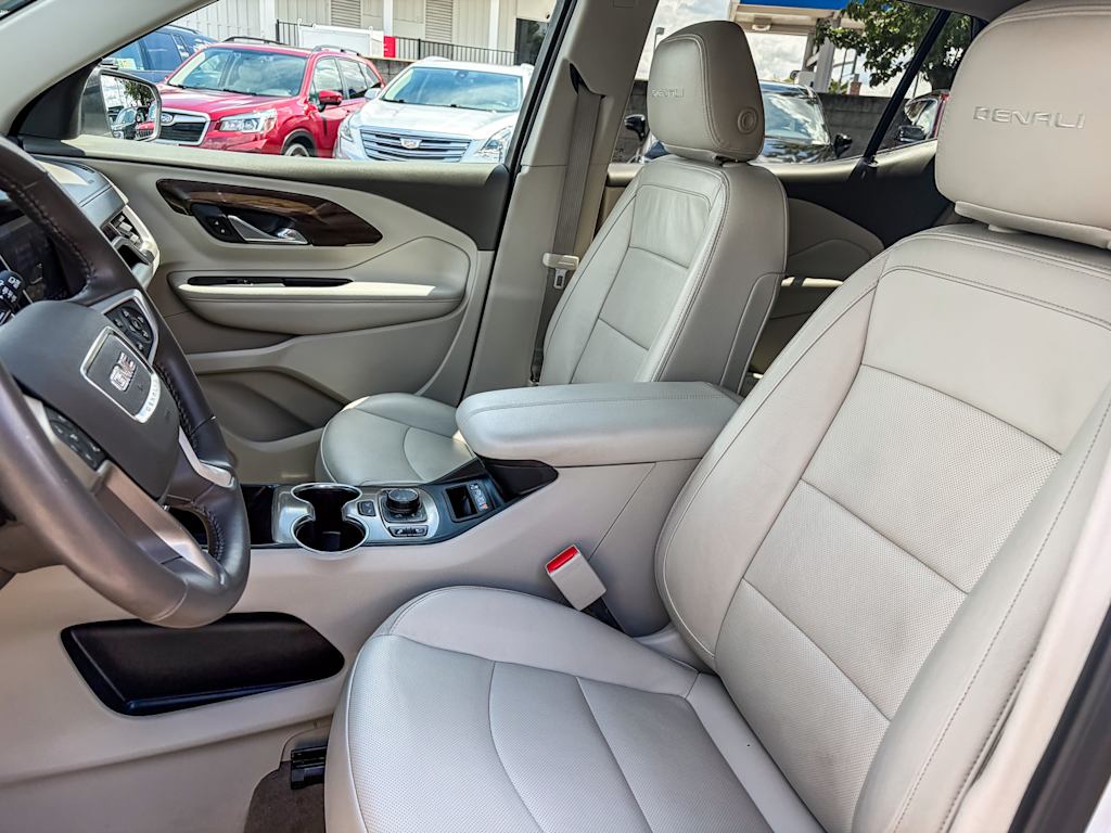 Thumbnail: 2020 GMC Terrain - 10