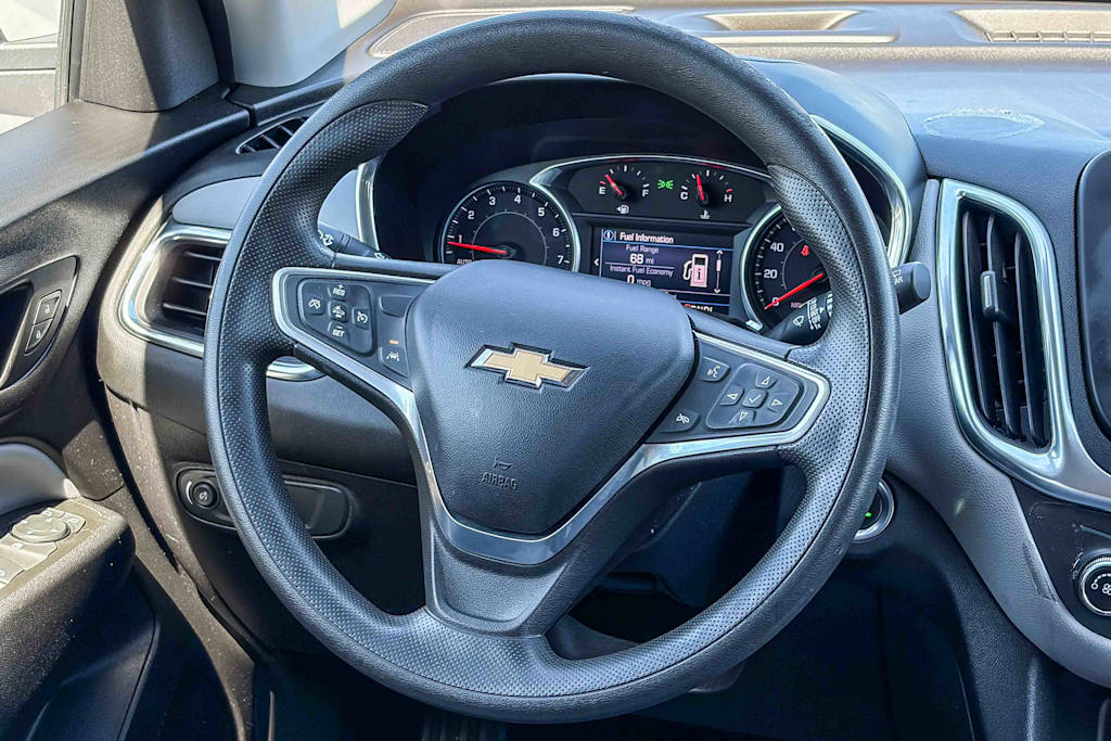 Thumbnail: 2022 Chevrolet Equinox - 8