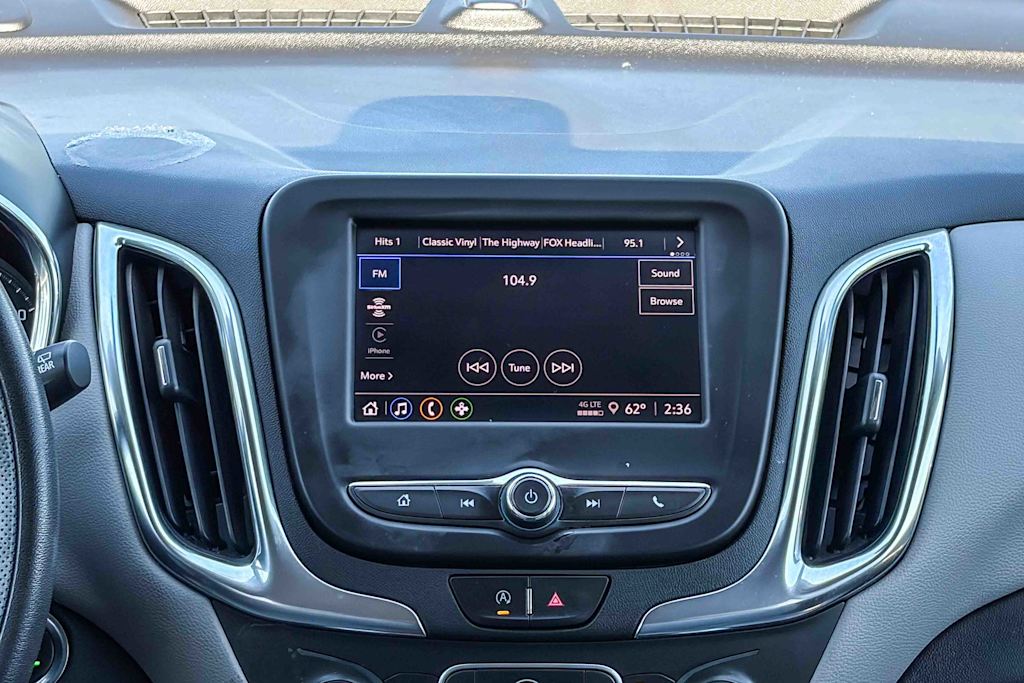 Thumbnail: 2022 Chevrolet Equinox - 21