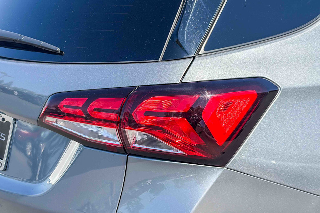 Thumbnail: 2024 Chevrolet Equinox - 18