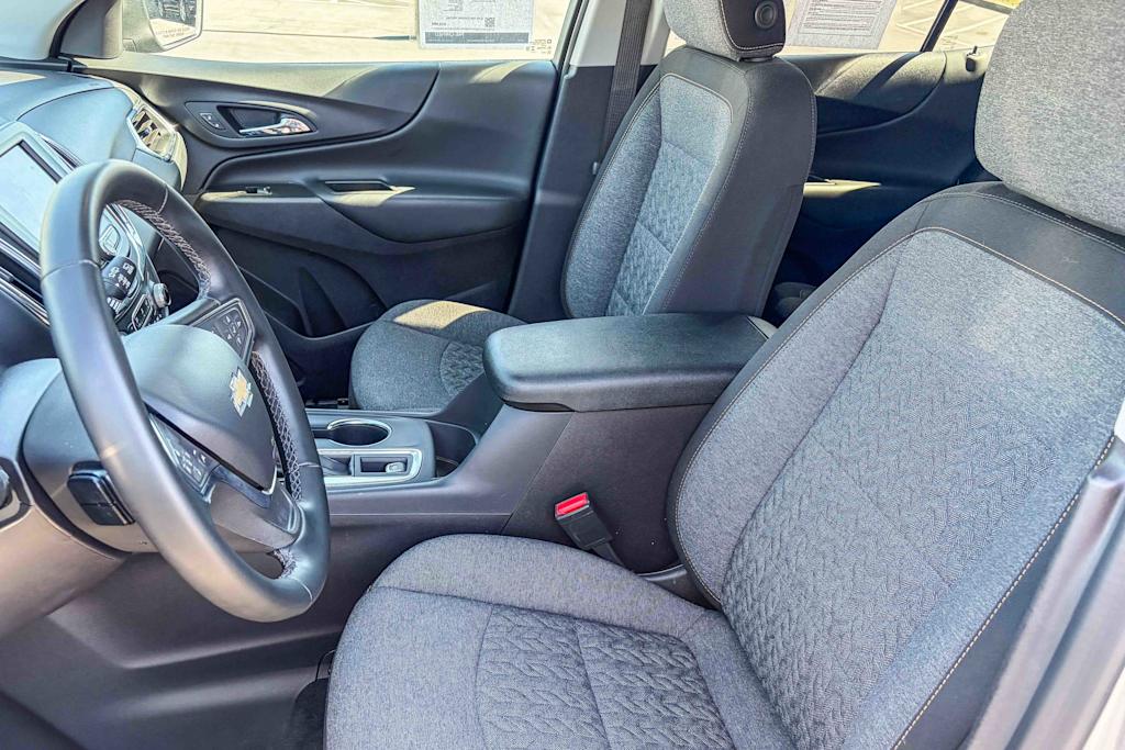 Thumbnail: 2024 Chevrolet Equinox - 10