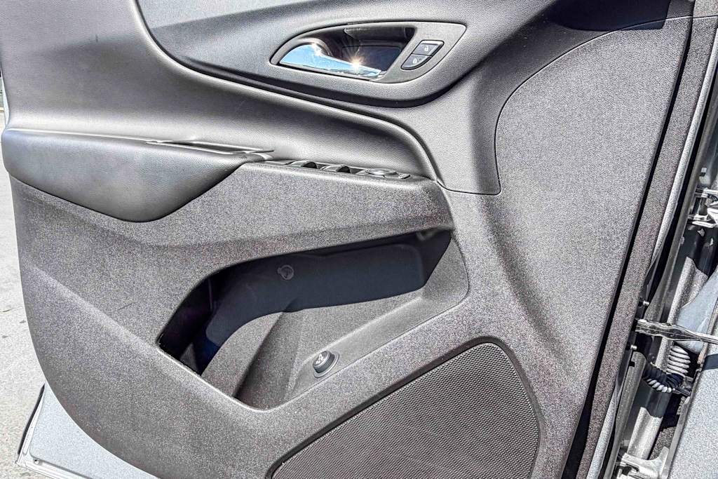 Thumbnail: 2024 Chevrolet Equinox - 20