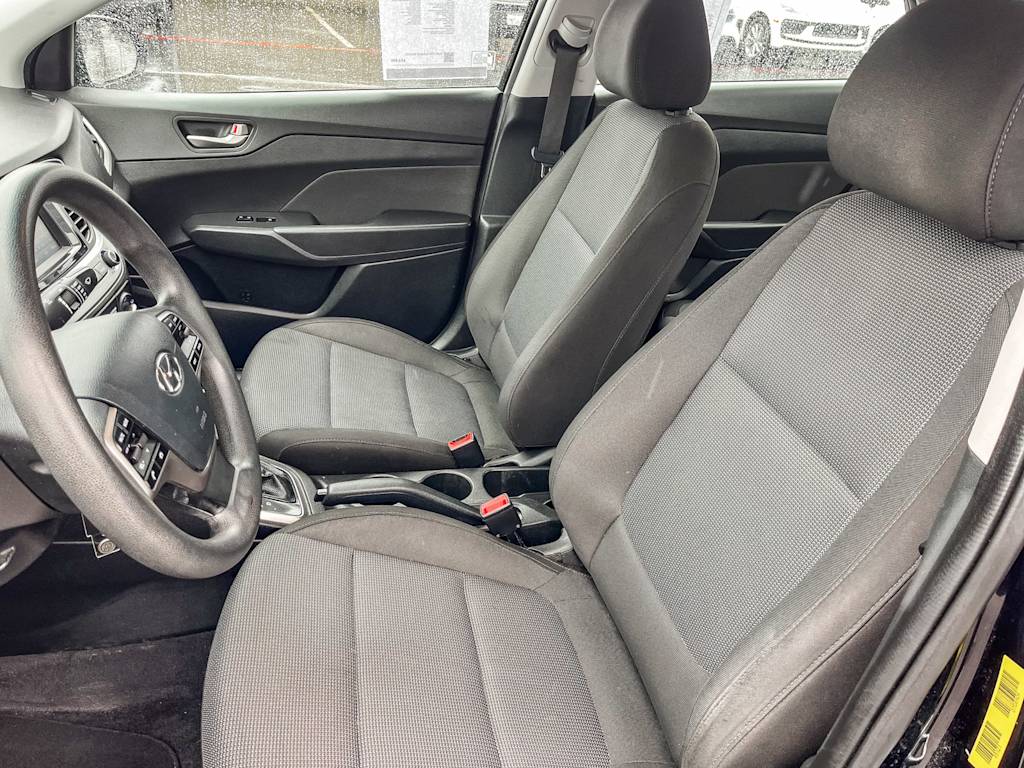 Thumbnail: 2021 Hyundai Accent - 10