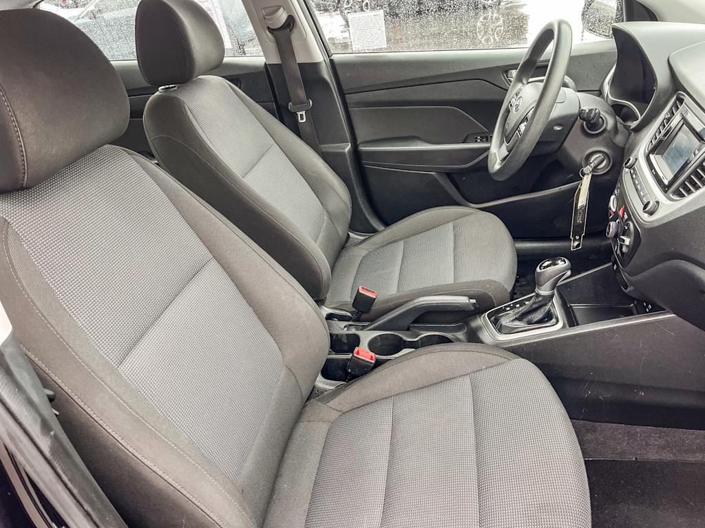 Thumbnail: 2021 Hyundai Accent - 9