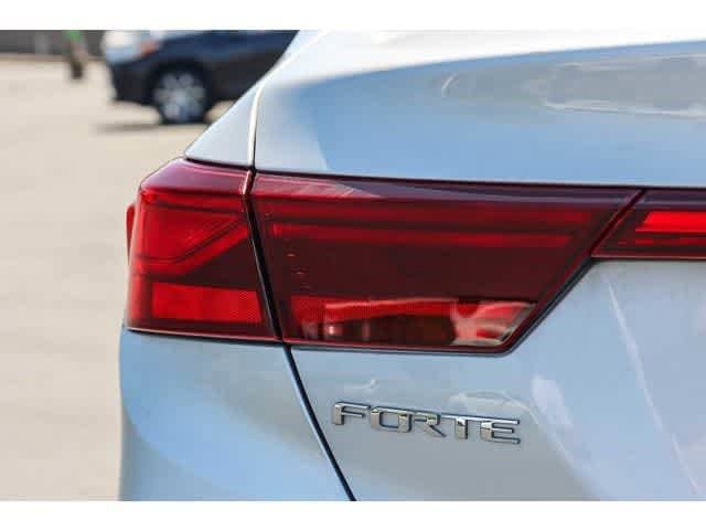 Thumbnail: 2021 Kia Forte - 19