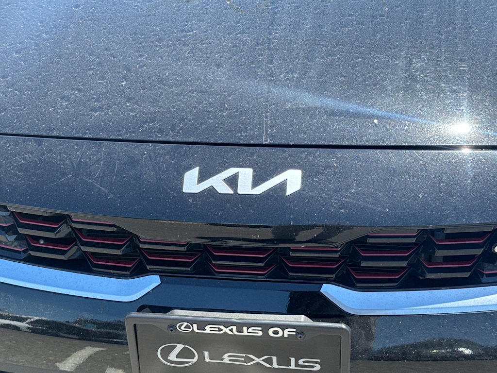 Thumbnail: 2024 Kia Forte - 9