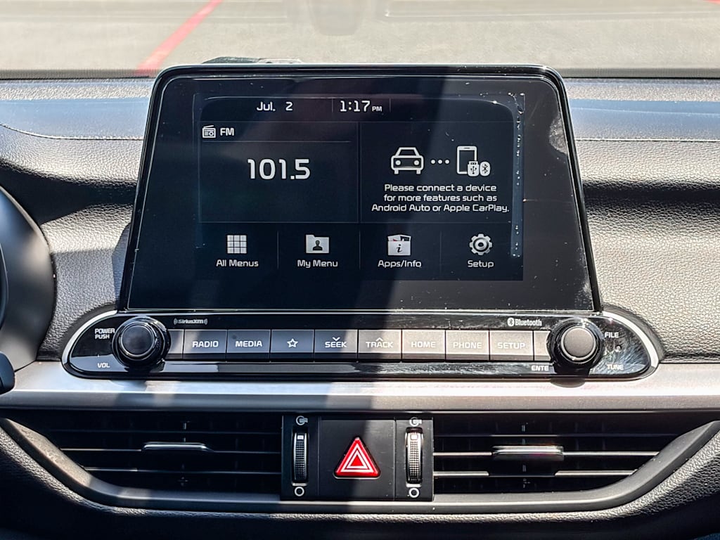 Thumbnail: 2021 Kia Forte - 21