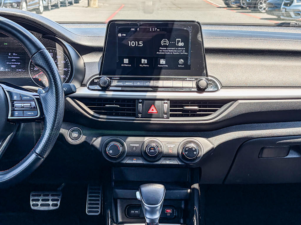 Thumbnail: 2021 Kia Forte - 13
