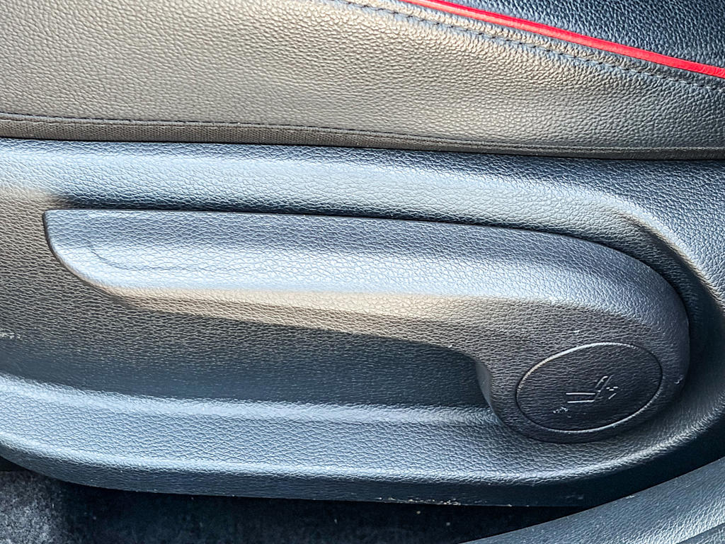Thumbnail: 2021 Kia Forte - 23