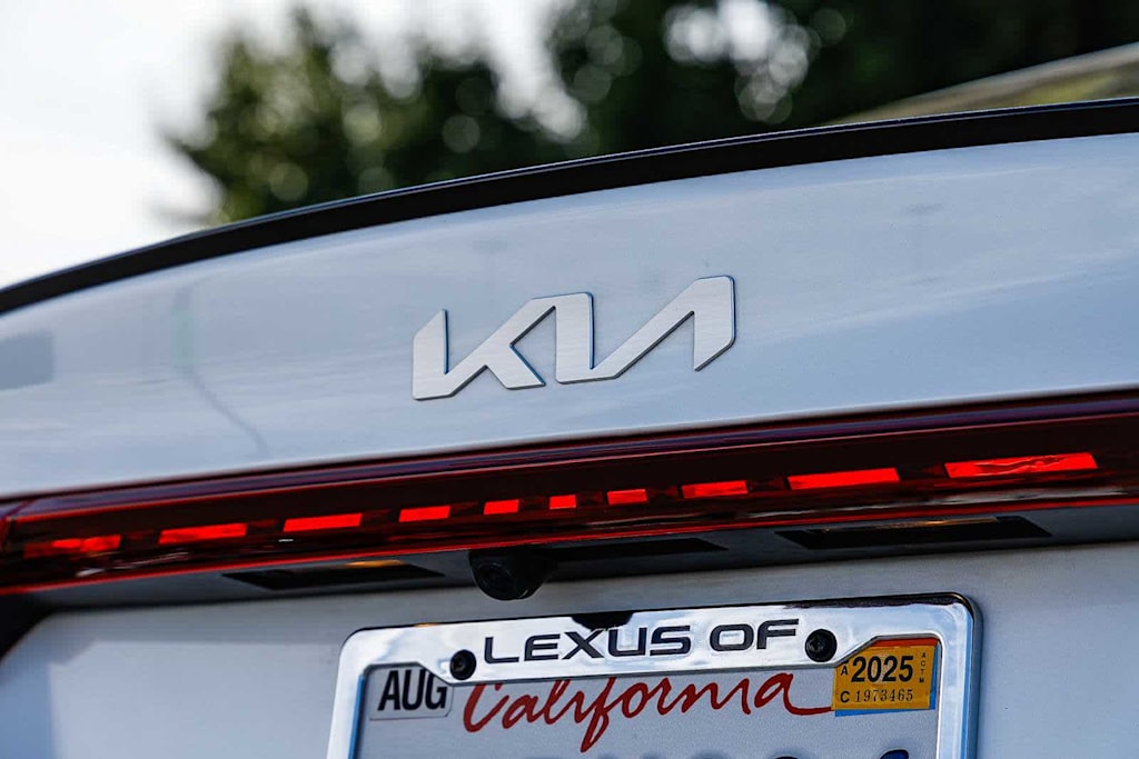 Thumbnail: 2023 Kia Forte - 27
