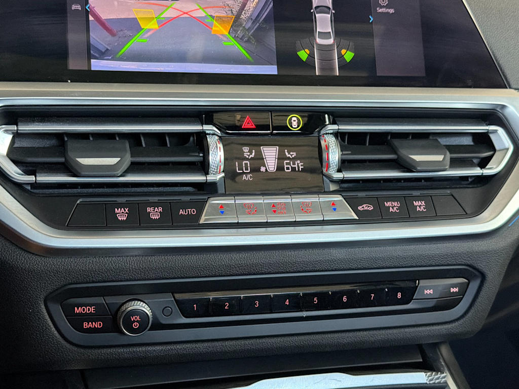 Thumbnail: 2022 BMW 3 Series - 27
