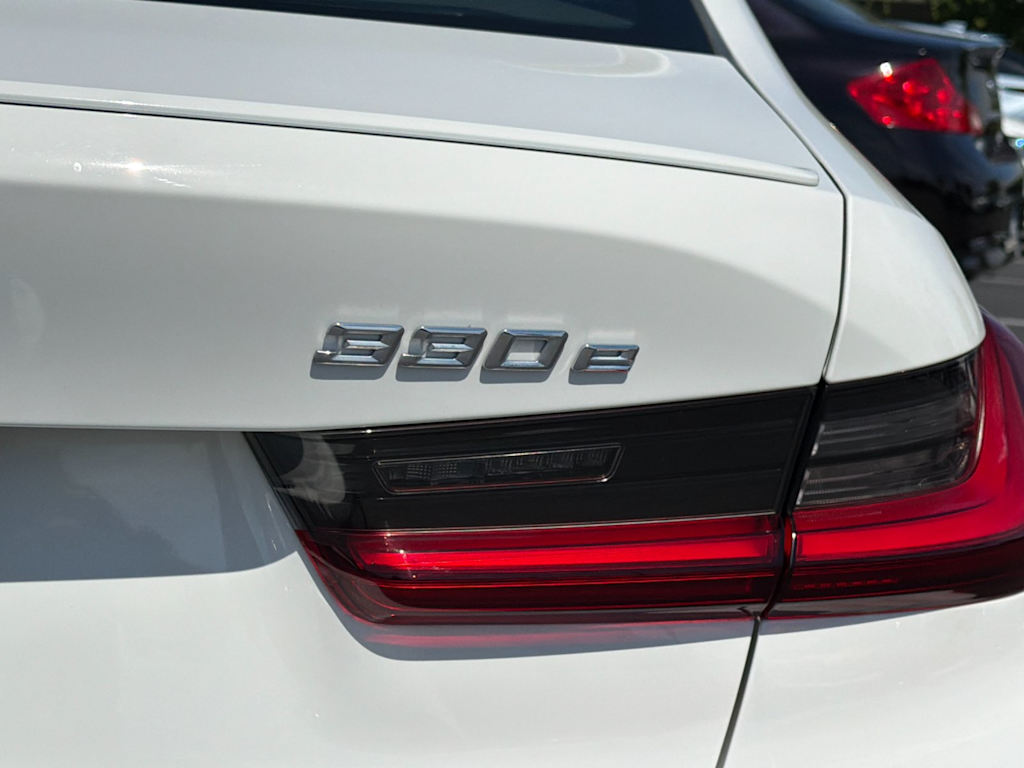 Thumbnail: 2022 BMW 3 Series - 33