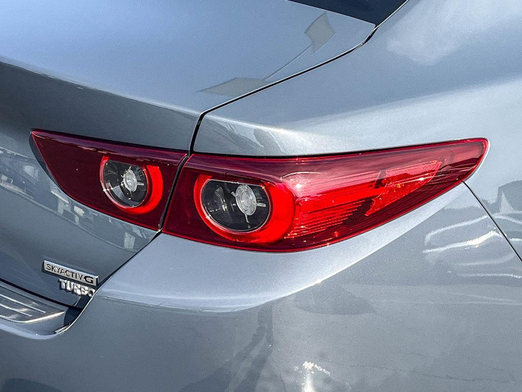 Thumbnail: 2022 Mazda Mazda3 - 22