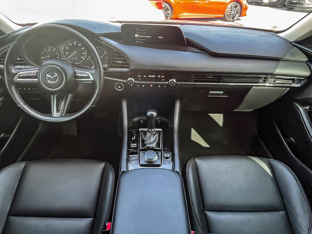 Thumbnail: 2022 Mazda Mazda3 - 2