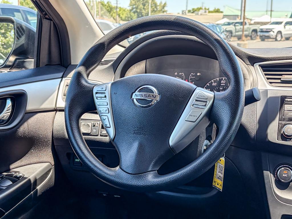 Thumbnail: 2017 Nissan Sentra - 8