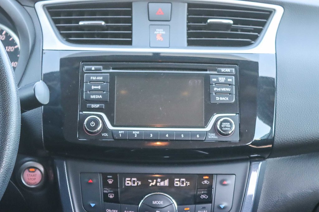 Thumbnail: 2018 Nissan Sentra - 22