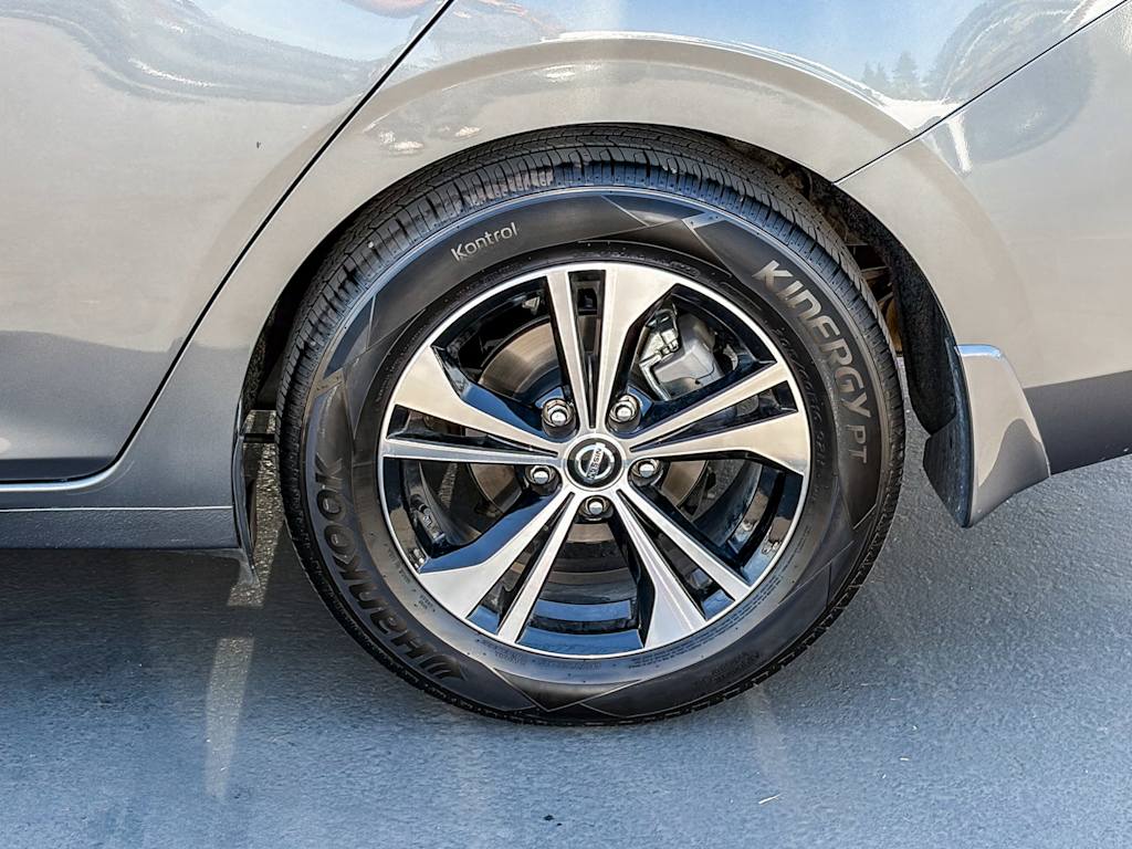 Thumbnail: 2022 Nissan Sentra - 21