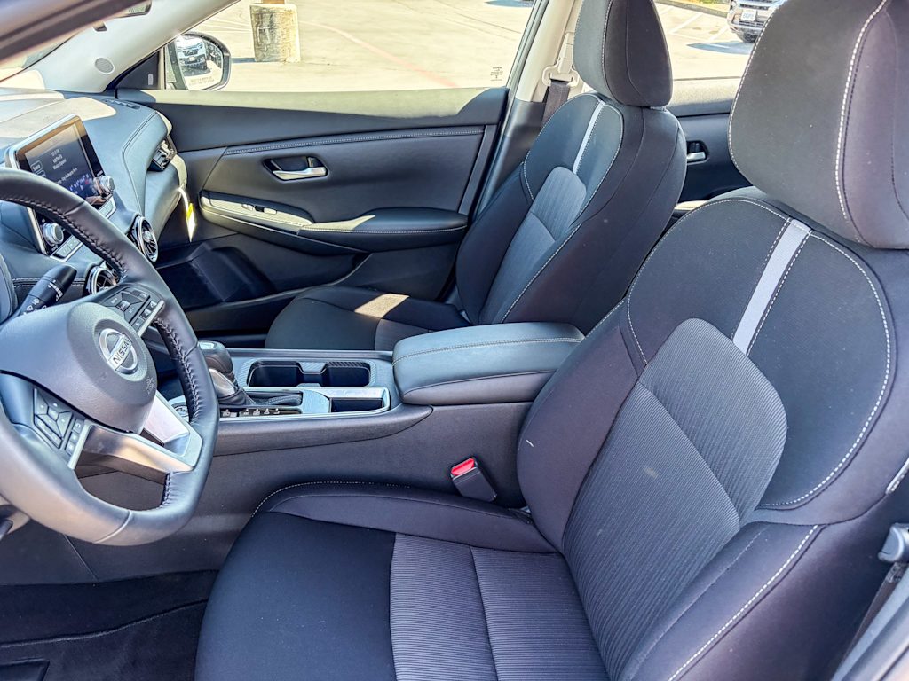 Thumbnail: 2022 Nissan Sentra - 11