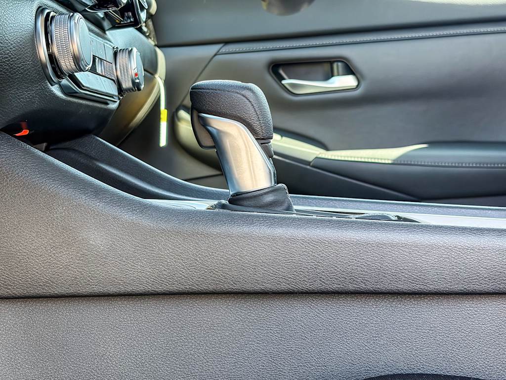 Thumbnail: 2022 Nissan Sentra - 6