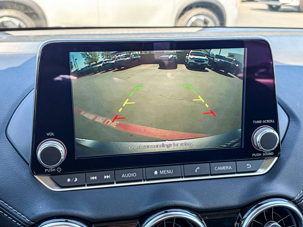 Thumbnail: 2022 Nissan Sentra - 25