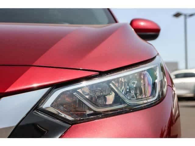 Thumbnail: 2021 Nissan Sentra - 18