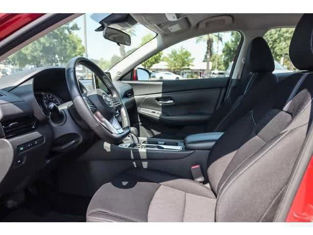 Thumbnail: 2021 Nissan Sentra - 9