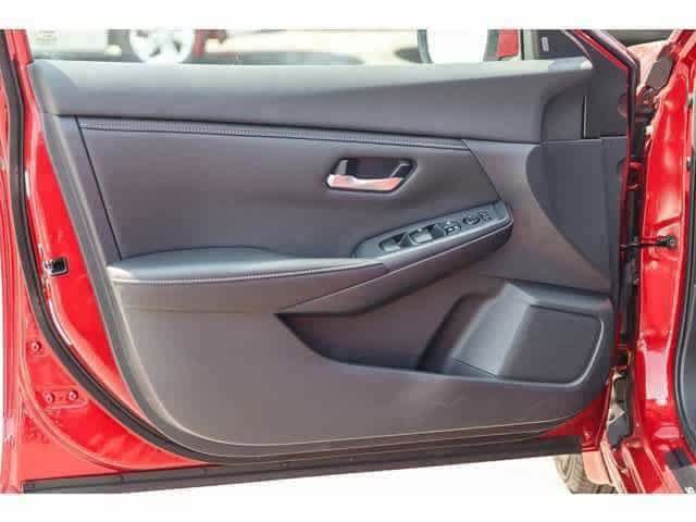 Thumbnail: 2021 Nissan Sentra - 22