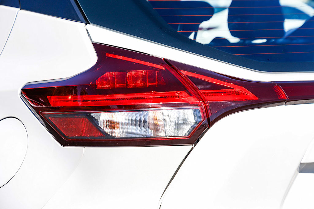 Thumbnail: 2021 Nissan Kicks - 20