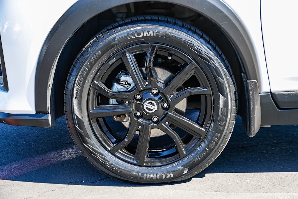 Thumbnail: 2021 Nissan Kicks - 5