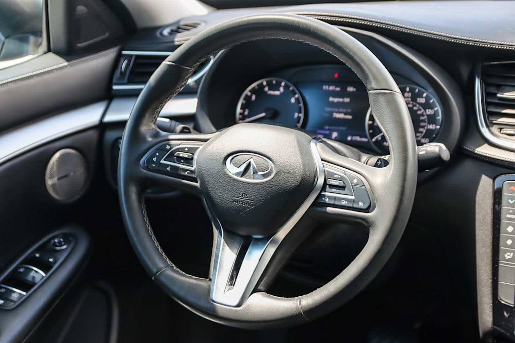 Thumbnail: 2019 INFINITI QX50 - 8