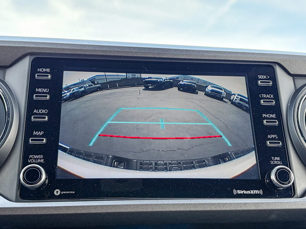 Thumbnail: 2021 Toyota Tacoma - 25