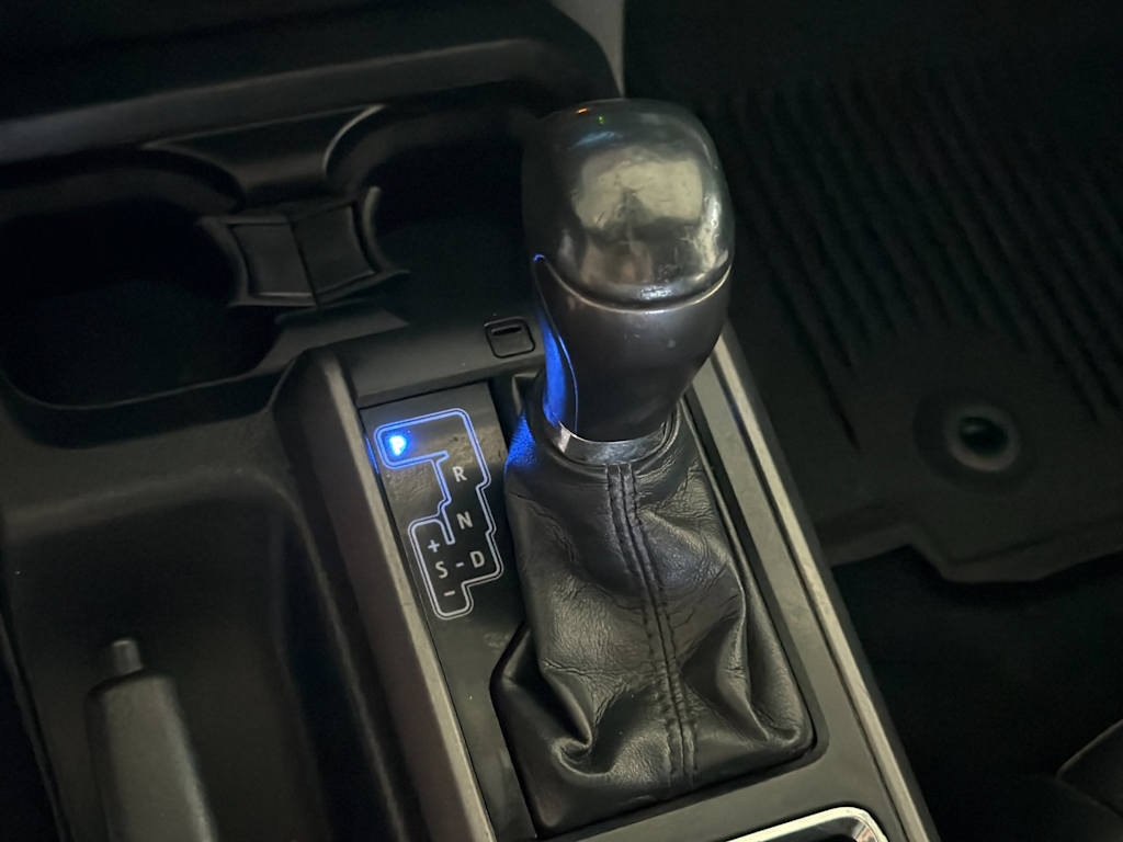 Thumbnail: 2019 Toyota Tacoma - 14