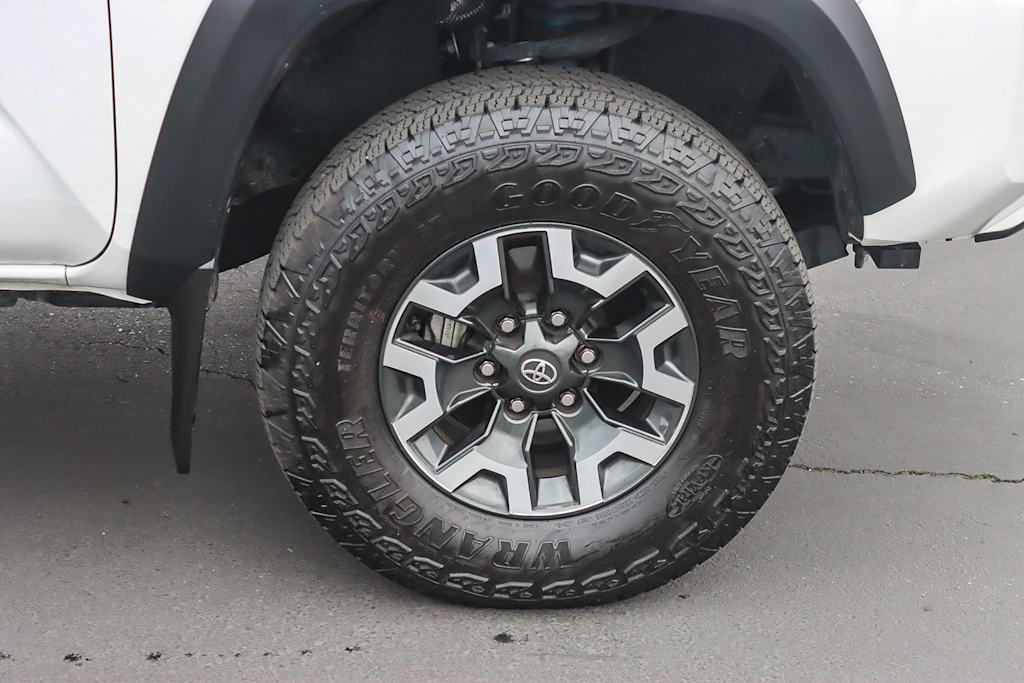 Thumbnail: 2023 Toyota Tacoma - 6