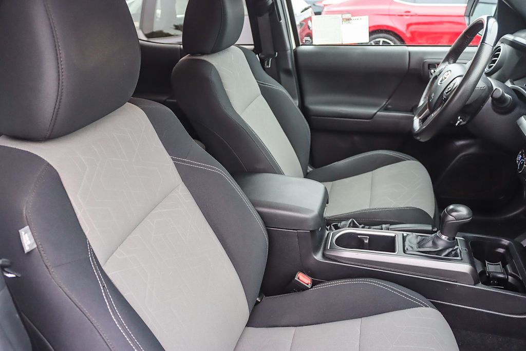 Thumbnail: 2023 Toyota Tacoma - 9