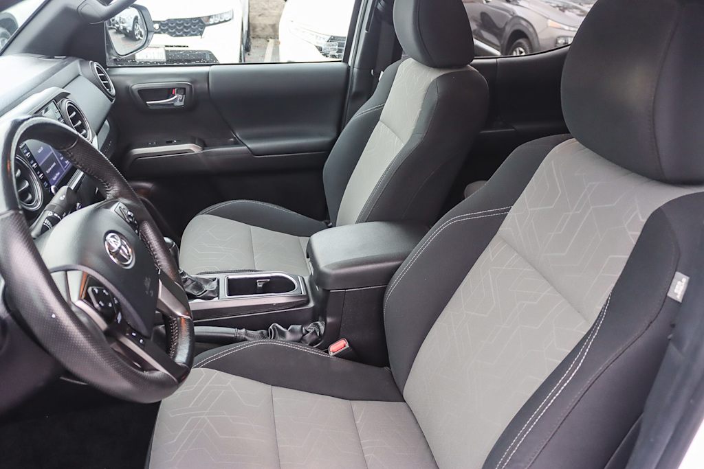 Thumbnail: 2023 Toyota Tacoma - 10